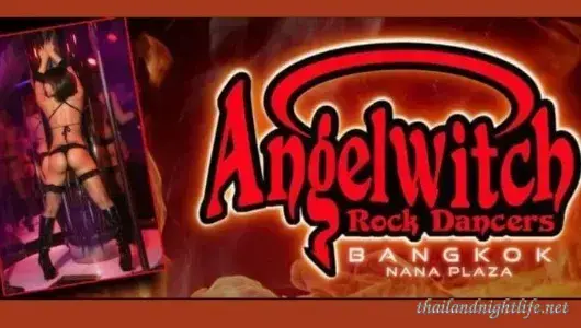 Angelwitch Bangkok gogo bar avec spectacles chorégraphiés - classé numéro 4 à Nana Plaza