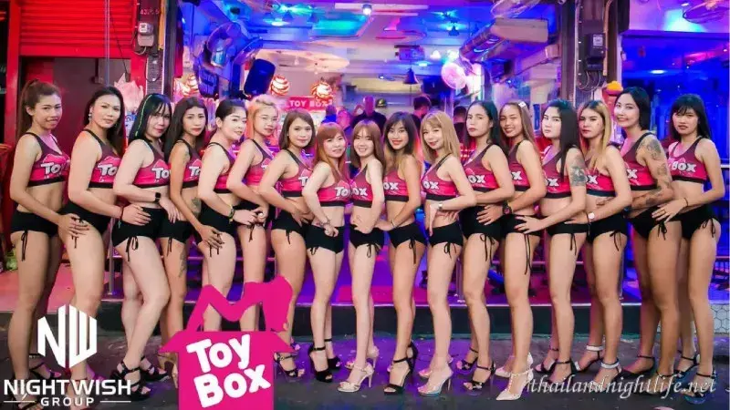 파타야 소이 6 걸스 2026 가이드 TOP 23