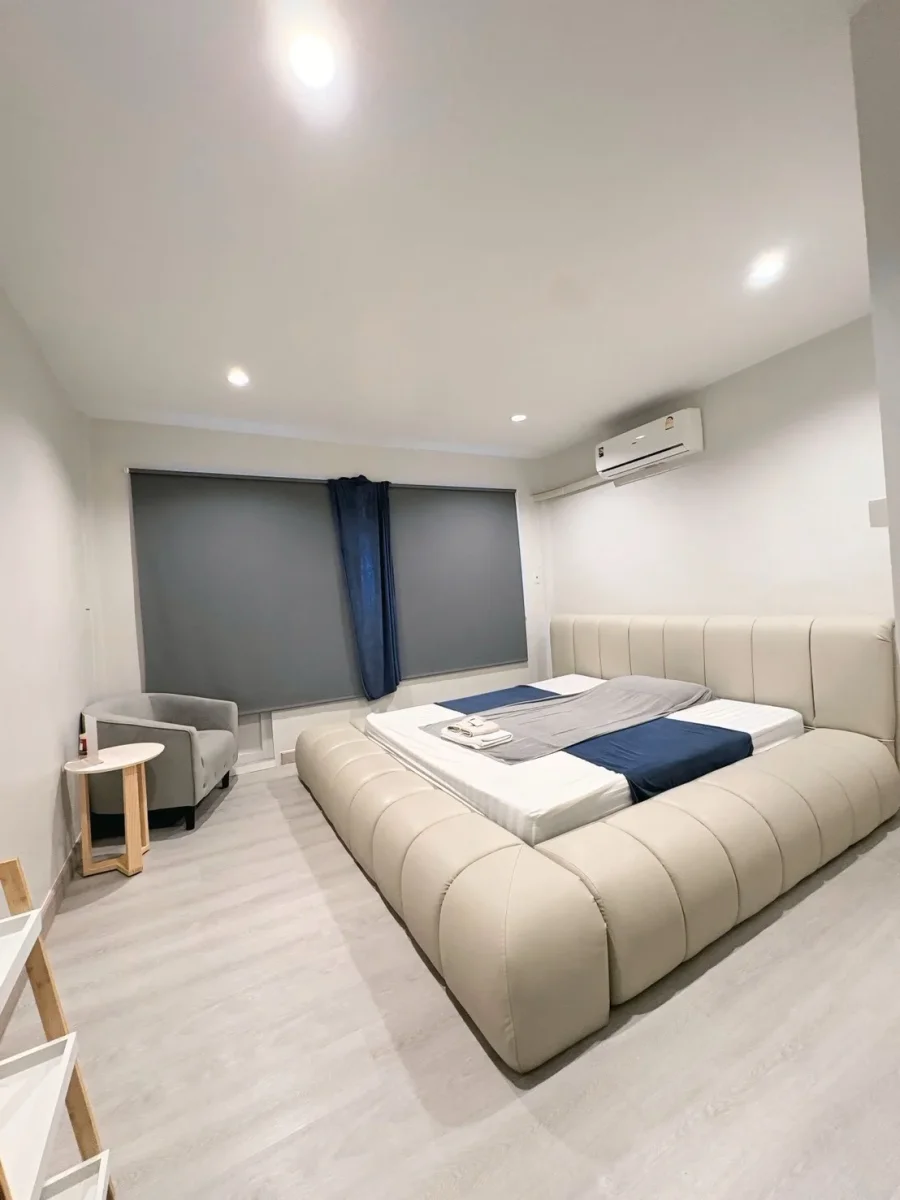A5 Massage Bangkok fully private suite room with shower