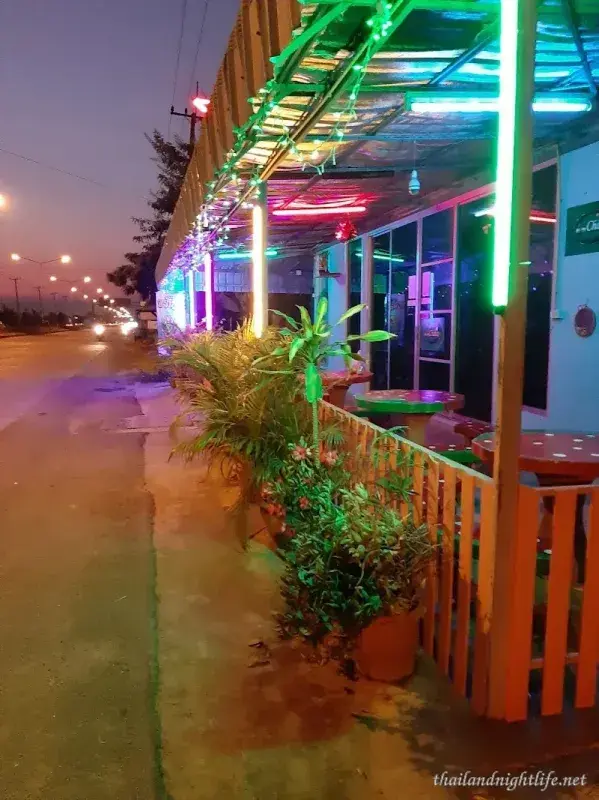 Phraewdao Karaoke Suphanburi