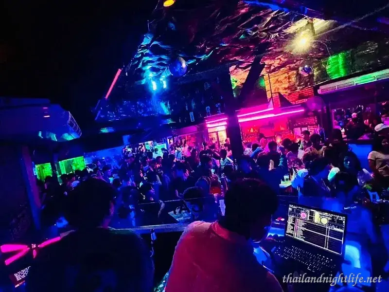 Huahin Cat Club