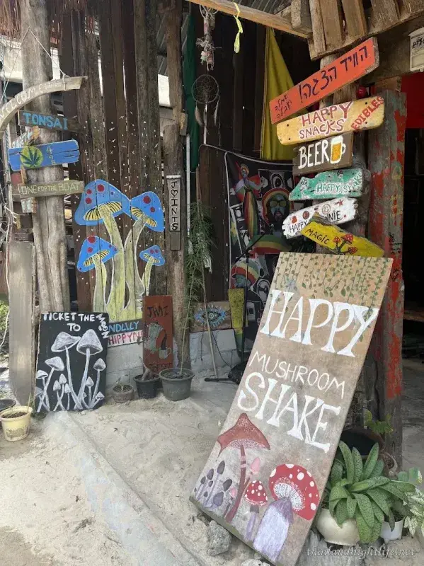 Stoned Bar