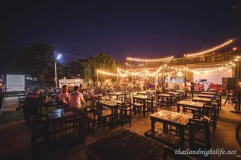 The Great Wall Bistro & Nightlife