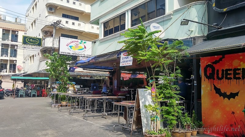 Billabong Bar