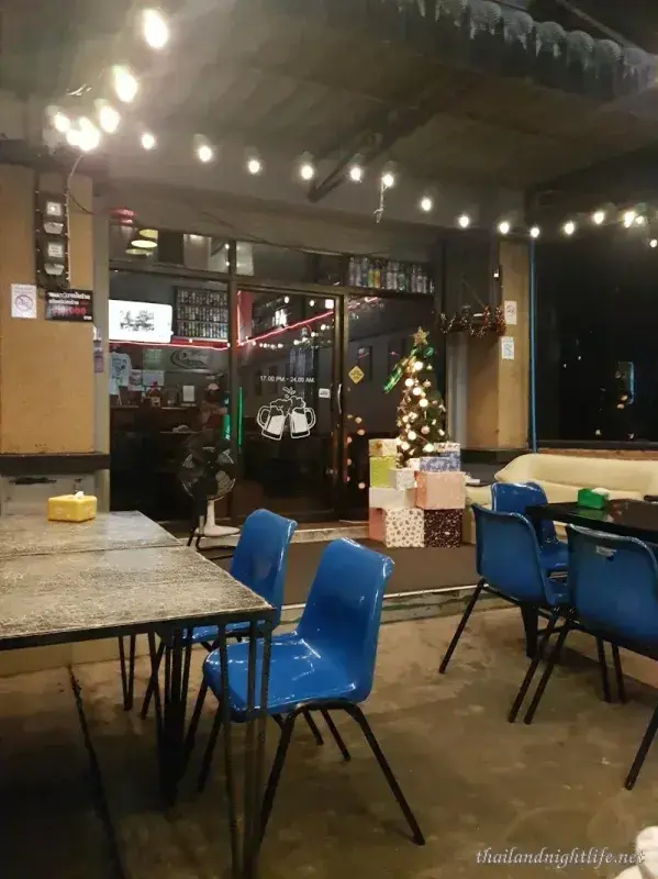 Overcast Bar