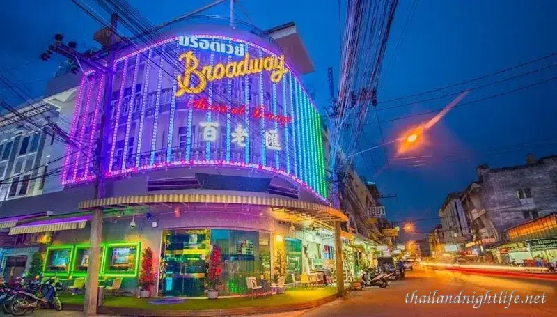 Broadway Karaoke Hat Yai KTV singing room