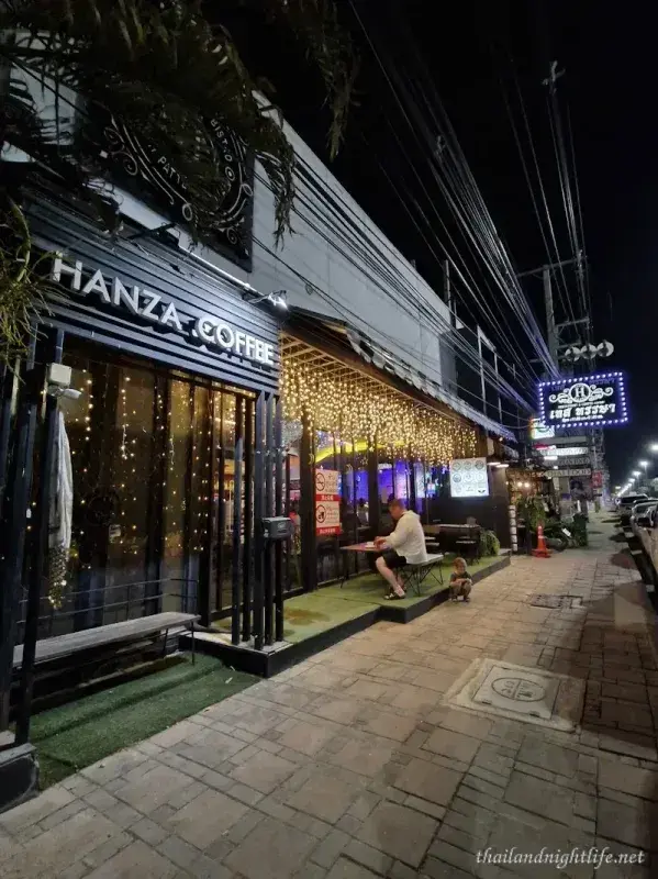 Hanza BAR Bistro Hat Yai KTV bar food