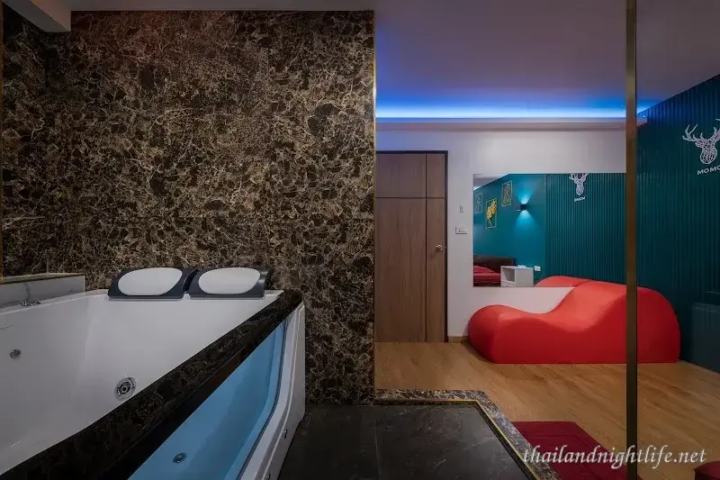 Momo Massage Thonglor