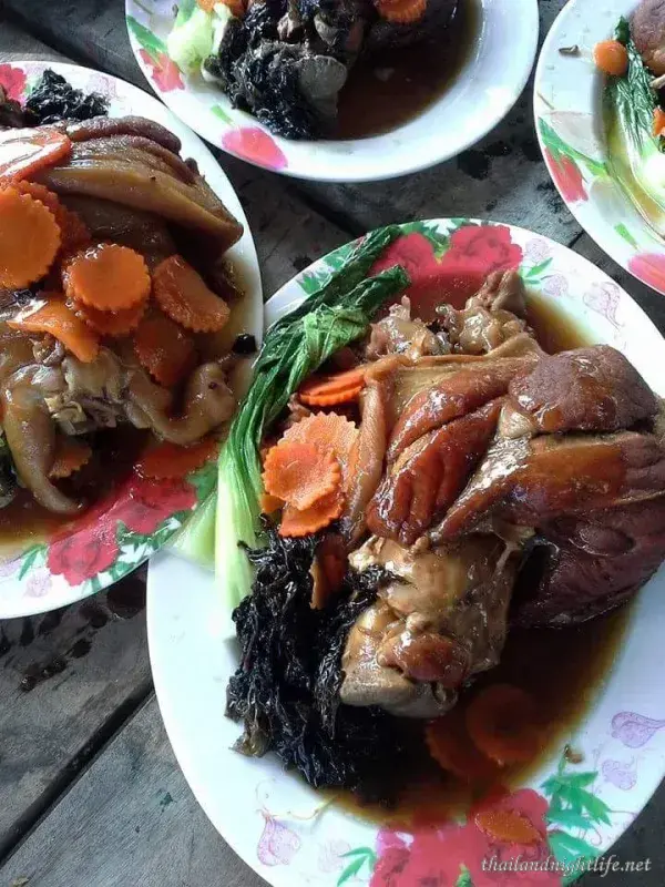 Ruen Manora Lopburi